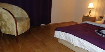 Fukas Apartments Nitra Luaran gambar